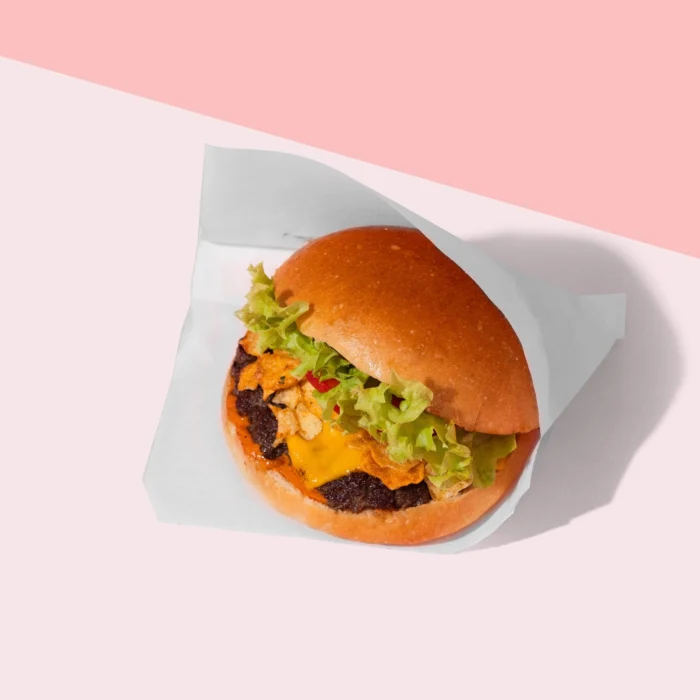 OMANI CHIPS BEEF BURGER - Image 1